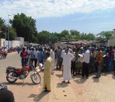 Des milliers des jeunes tchadiens à la recherche de l’emploi