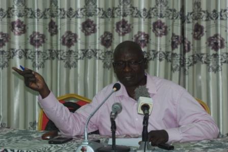 Laring Baou publie ’’le salaire ne rend pas riche’’ 1