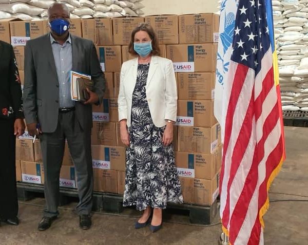 Lutte contre la faim et la malnutrition: Les Etats-Unis offrent une cargaison de biscuits à haut-valeur énergétique