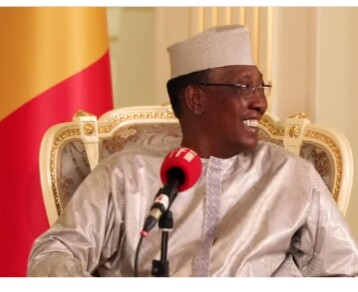 « Chaque pays qui intervient en Libye à son agenda politique, j’ai choisi la paix », selon Idriss Deby