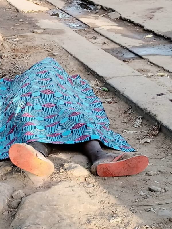 Un jeune homme s’écroule et décède en pleine rue
