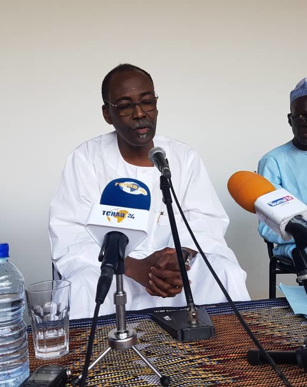 Livre :Mahamat Saleh Haroun présente« Les culs reptiles ».