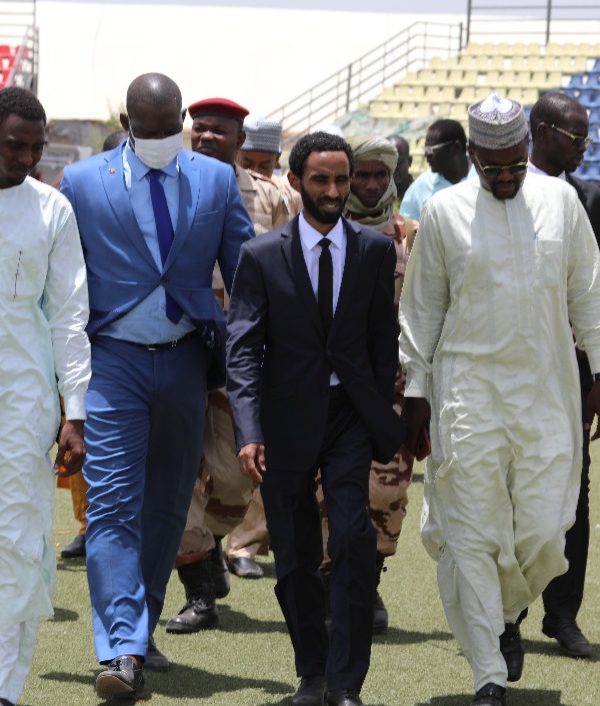 Une visite inopinée du ministre des sports du chantier de réhabilitation du stade de N’Djamena