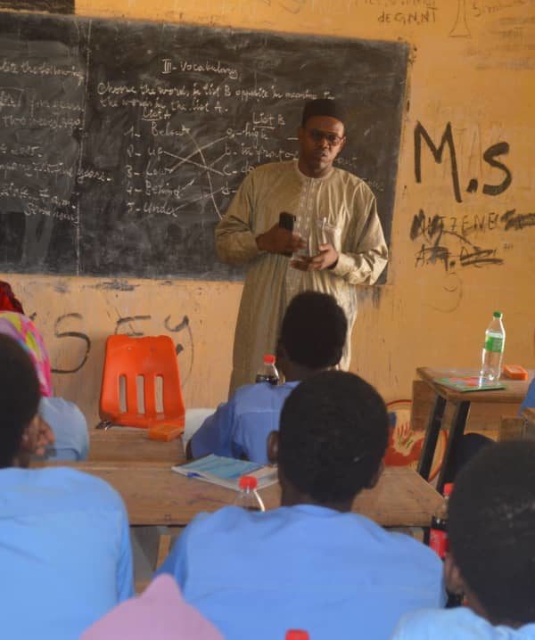 « Je dis souvent  à mes filles je t’aime et je leur donne de l’argent » : Aché Bougoudi du Kanem