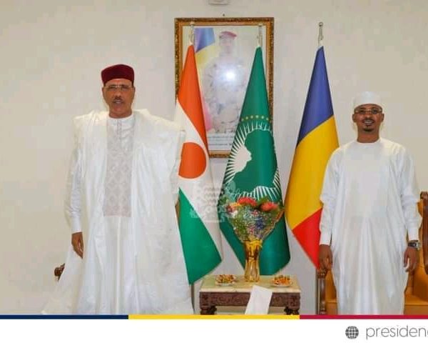 Le président nigérien est à Ndjamena