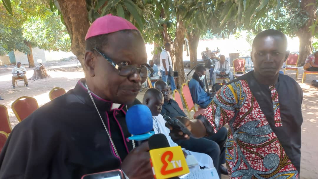 L'évêque de Moundou vole dans les plumes des ministres Ngambayes 1
