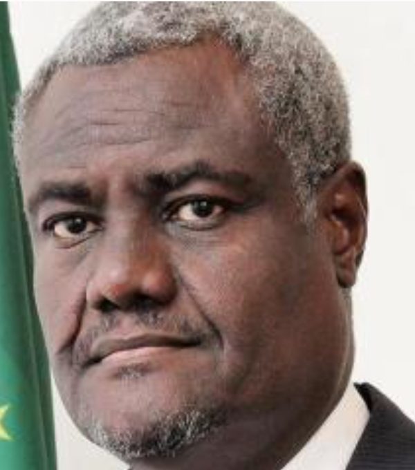 L’Union africaine condamne le putsch au Burkina Faso