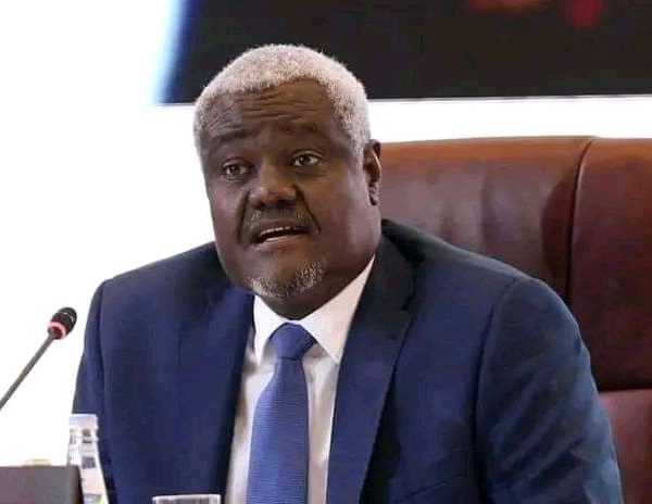 « Il y a manifestement une violation (…) de l’engagement pris par le Président du Conseil militaire de transition », Moussa Faki