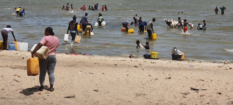 Le Maire de la Ville de N’Djamena  invite les parents à empêcher les enfants à fréquenter le fleuve pendant cette canicule 1