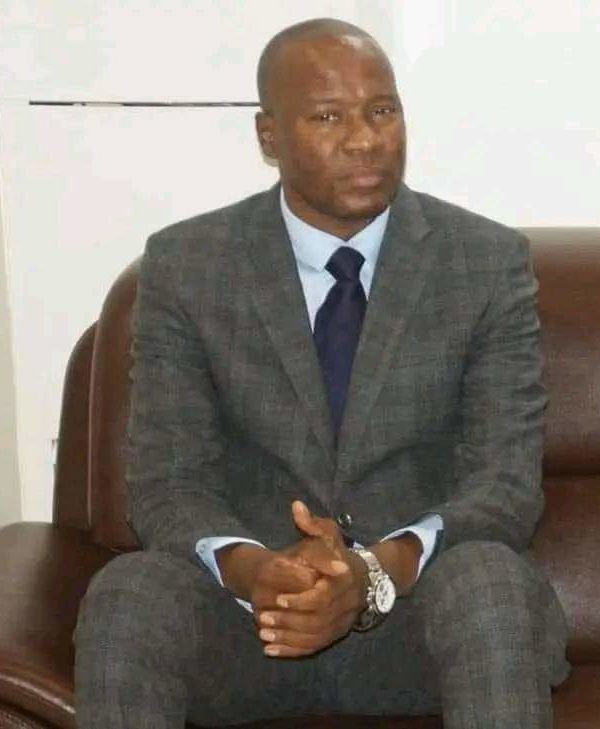 Prophète Dashit, rappeur et premier secrétaire de l’ambassade du Tchad à Bangui n’est plus