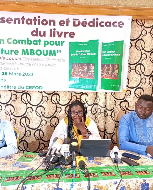 Le livre « Mon Combat pour la culture Mboum » d’Eugénie Laoula est dédicacé