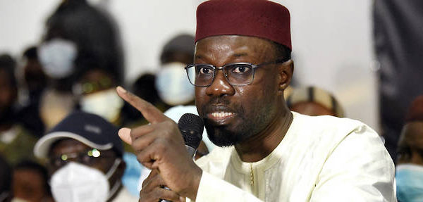 Sénégal : Le procès en appel pour diffamation contre l’opposant Ousmane Sonko reporté au 8 mai prochain