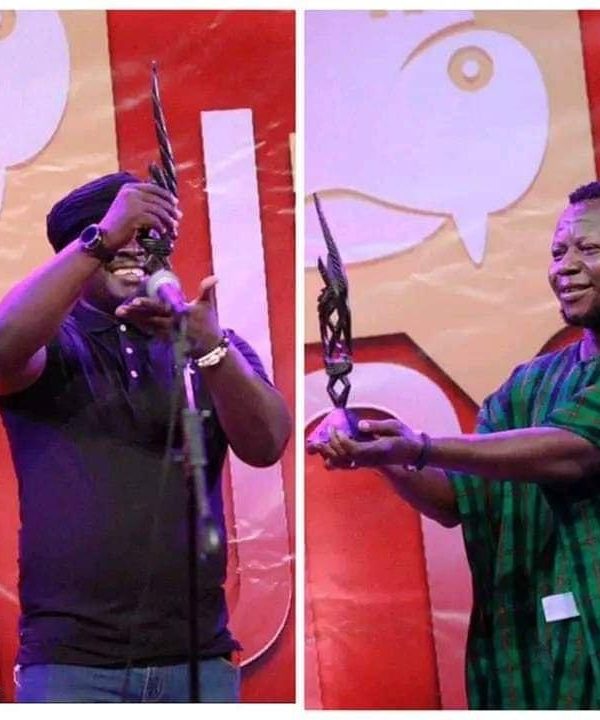 Les humoristes tchadiens Kartsym et Djigri reçoivent le trophée d’honneur Tyi Wara au Mali