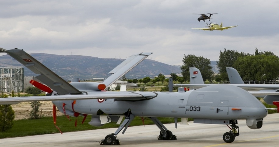 Des avions aux drones, l'industrie militaire turque s'active à N'Djamena 1