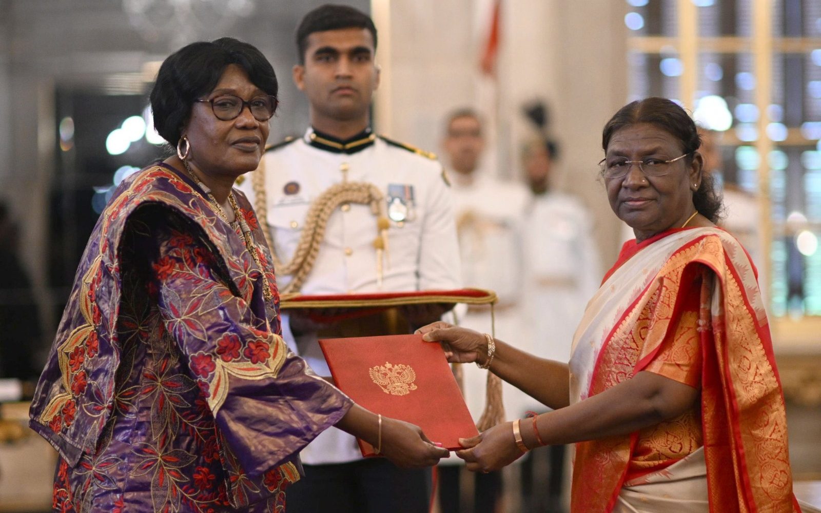 L’ambassadrice du Tchad en Inde présente ses Lettres de Créance 1