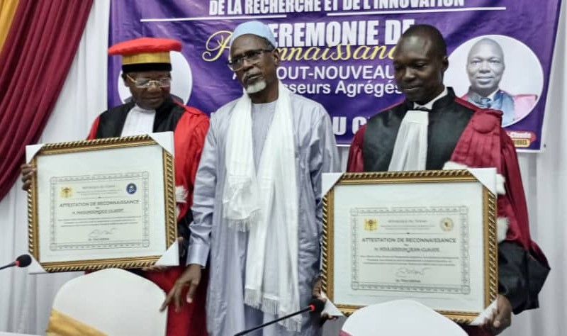 Tchad : Les deux  nouveaux professeurs agrégés sont honorés 1