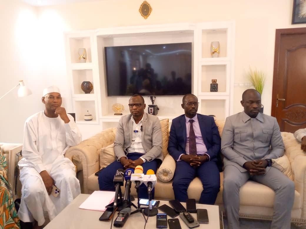 Tchad : Le collectif des avocats du parti Rdp  dit être surpris de la suspension de la résolution relative à la réélection de Mahamat  Allahou Taher 1