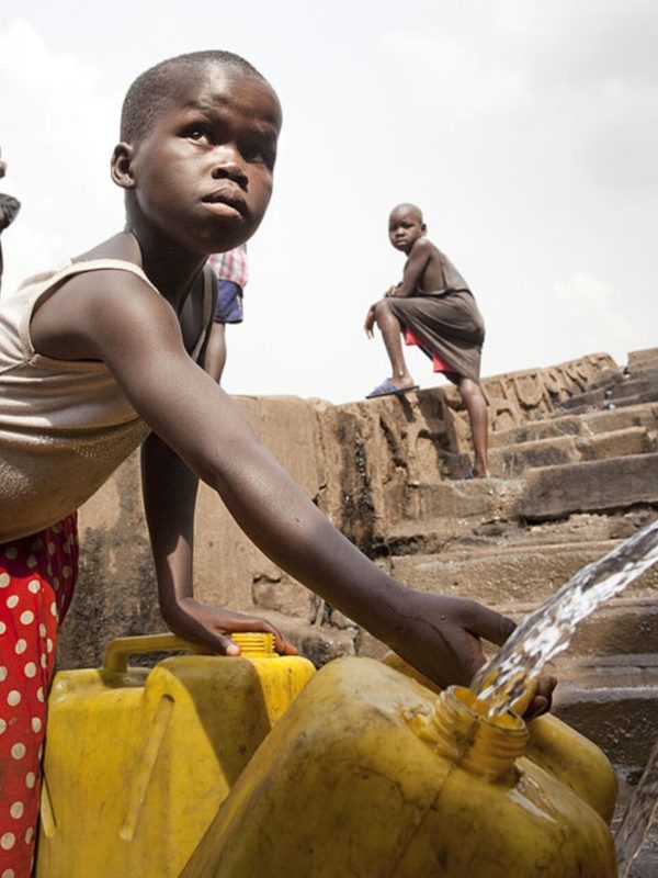 Journée mondiale de l’eau : 2,2 milliards de personnes dans le monde n’ont pas accès à l’eau (Unicef)