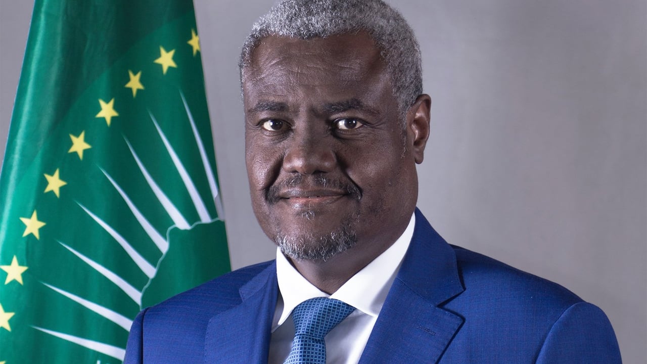 Moussa Faki réponds à Mahamat Idriss Deby Itno 1