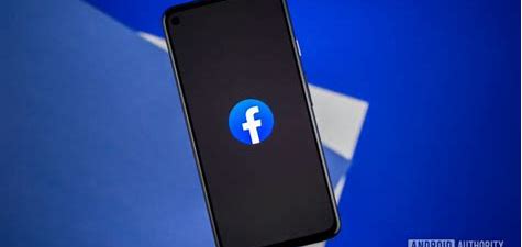 Non, Facebook ne menace pas de supprimer les comptes dans les 12h