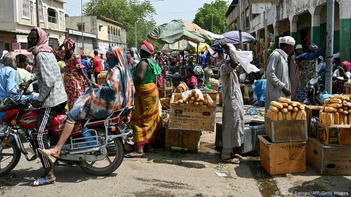 Cherté de vie : les commerçants tchadiens demandent un moratoire de 5 ans sur les frais d’assurances 1
