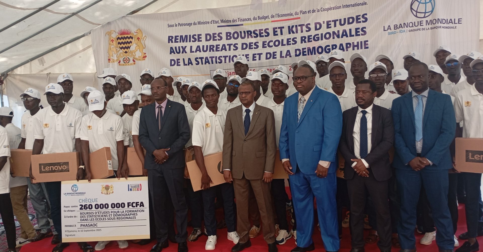 Tchad : L'INSEED soutient les lauréats des concours d'entrée aux écoles régionales de statistiques et de démographie avec des bourses et des kits 1