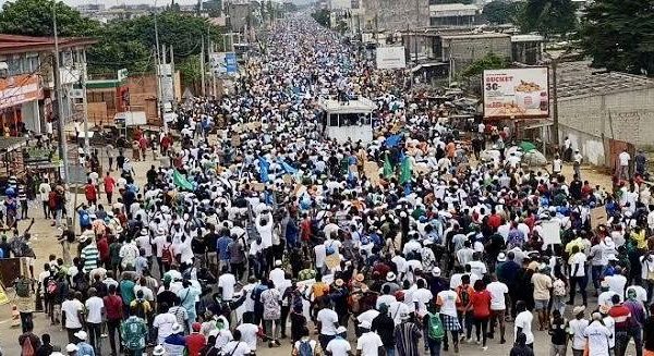 Présidentielle ivoirienne : les manifestations politiques interdites pour deux mois