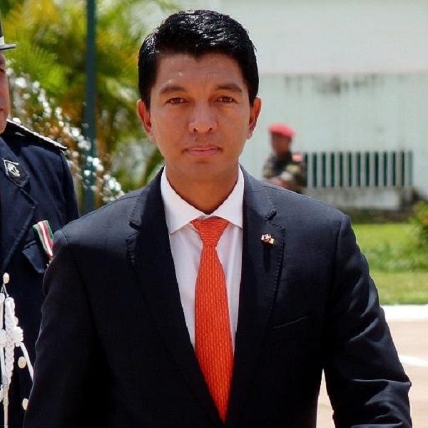 Tensions à Madagascar : le président Andry Rajoelina exfiltré par un avion militaire français selon RFI