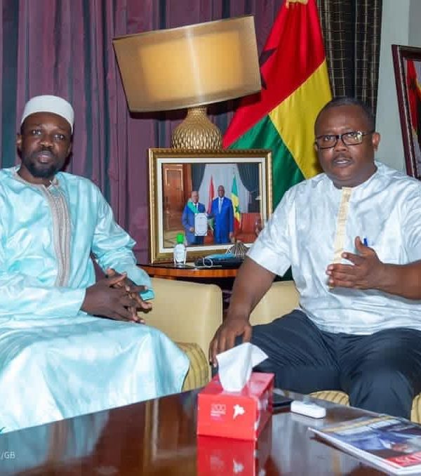 ‎L’ex président de Guinée-Bissau Umaro Sissoco Embaló au Sénégal