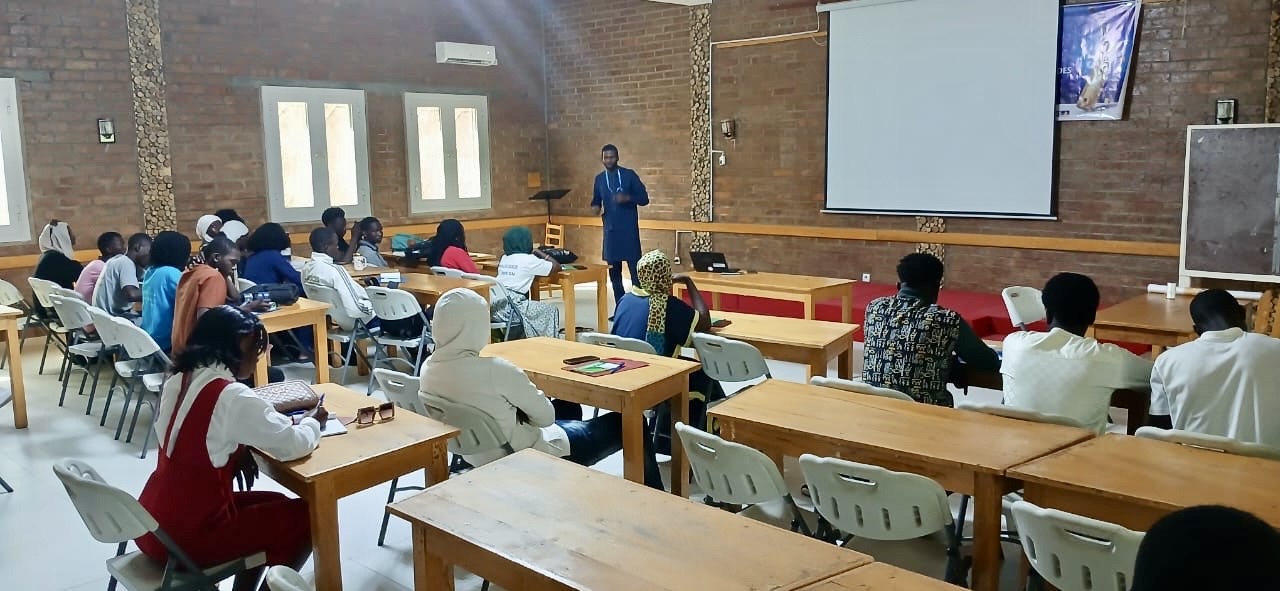 18ᵉ édition de NdjamVi : des jeunes formés à la création de contenus numériques 1 18ᵉ édition de NdjamVi : des jeunes formés à la création de contenus numériques 1