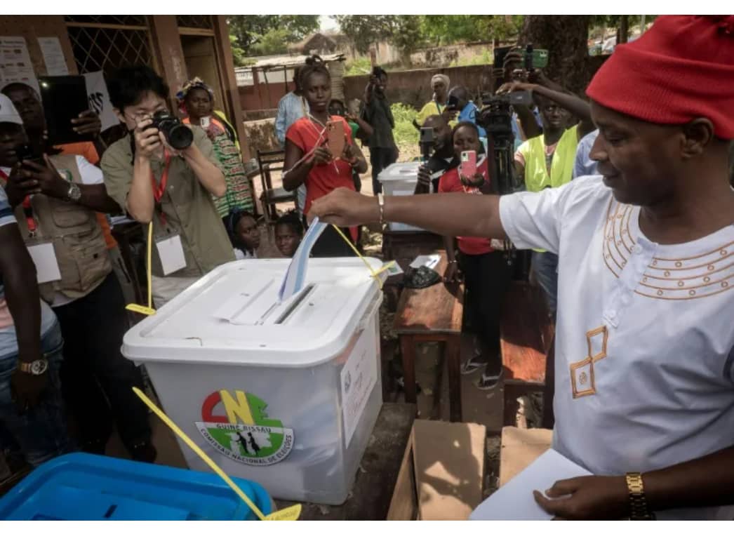 Guinée : Plus de 6,7 millions d’électeurs étaient aux urnes ce dimanche 28 décembre 2025 1 Guinée : Plus de 6,7 millions d’électeurs étaient aux urnes ce dimanche 28 décembre 2025 1
