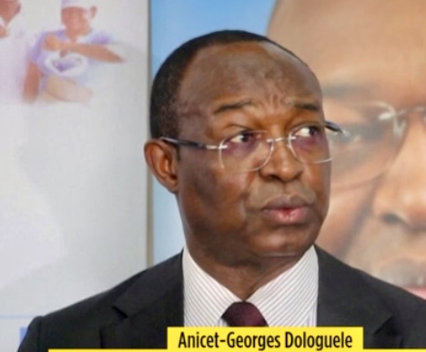 Bras de fer à Bangui : L&rsquo;opposition rejette la réélection de Touadéra