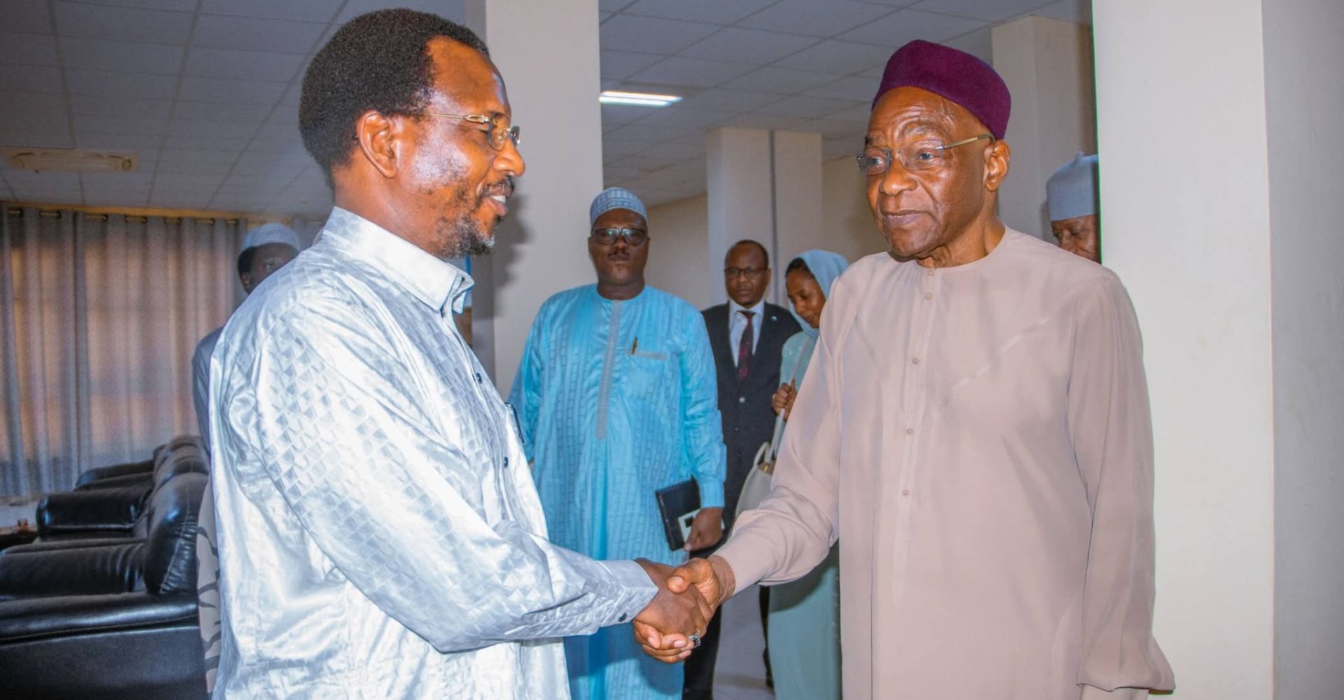 L'AILC et la Médiature convergent vers des activités de sensibilisation 1 L'AILC et la Médiature convergent vers des activités de sensibilisation 1