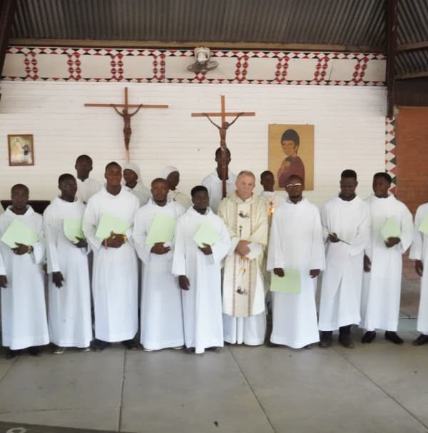 Sarh – Religion: Première profession religieuse de 15 novices comboniens