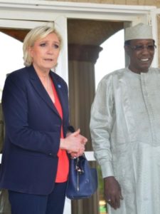 Marine Le Pen condamnée à un an ferme sous bracelet 1 Marine Le pen et Idriss Deby