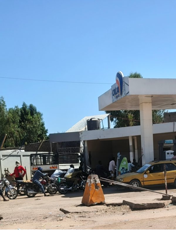 Carburant au Tchad : files d’attente interminables et flambée des prix‎