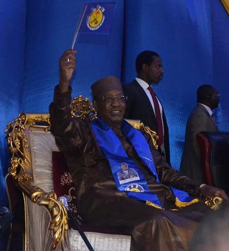 Idriss Deby candidat du MPS