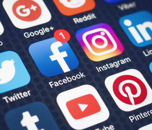 La restriction sur les réseaux sociaux est levée