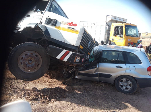 Un accident de route met la voiture d’un greffier hors d’usage