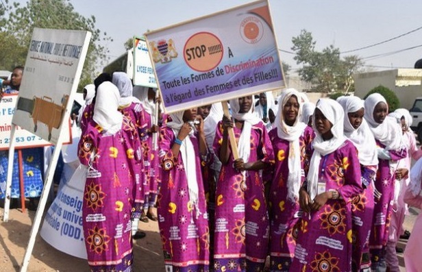 Haroun Kabadi : « c’est seulement dans un environnement où règnent la paix et la sécurité  que la femme  peut valablement participer au développement de son pays » 1