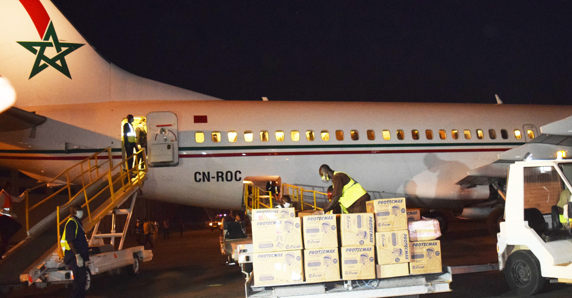 Le Roi Mohammed VI offre 75.000 boîtes de chloroquine et 15.000 boites d’Azithromycine au Tchad 1