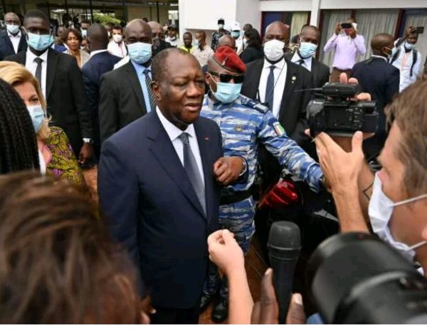 Côte d’Ivoire : Alassane Ouattara réélu pour un troisième mandat