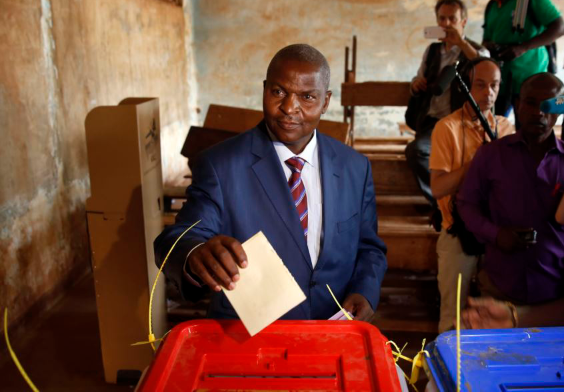 Rca: le président sortant Archange Touadéra réélu avec 53,92% des voix 1