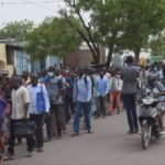 La première marche de Wakit tama sous escorte policière 2