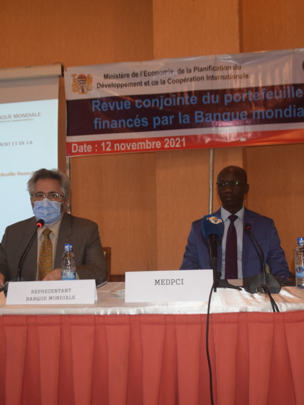 La Banque mondiale et gouvernement du Tchad évaluent les projets sous financement