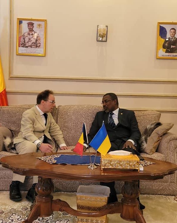 L’ambassade du Royaume Uni apporte son soutien au consulat d’Ukraine au Tchad