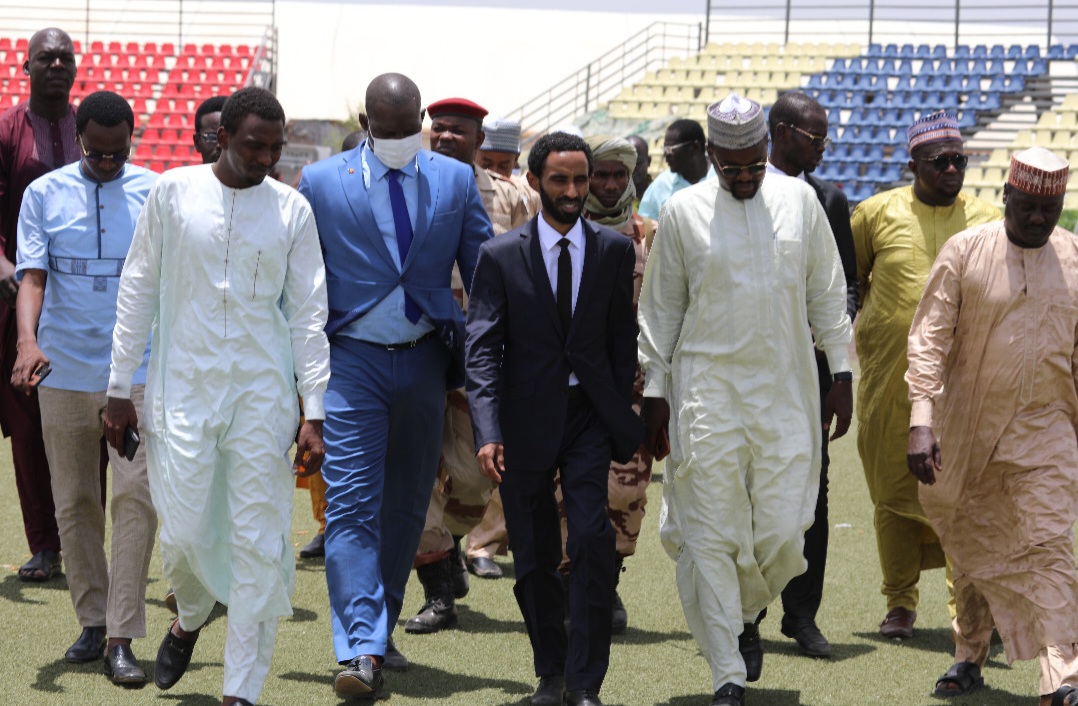Une visite inopinée du ministre des sports du chantier de réhabilitation du stade de N’Djamena 1