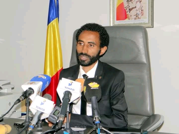 « Nous avons des jambes en or, nous allons gagner »Mahamoud Ali Seid, ministre des sports 1