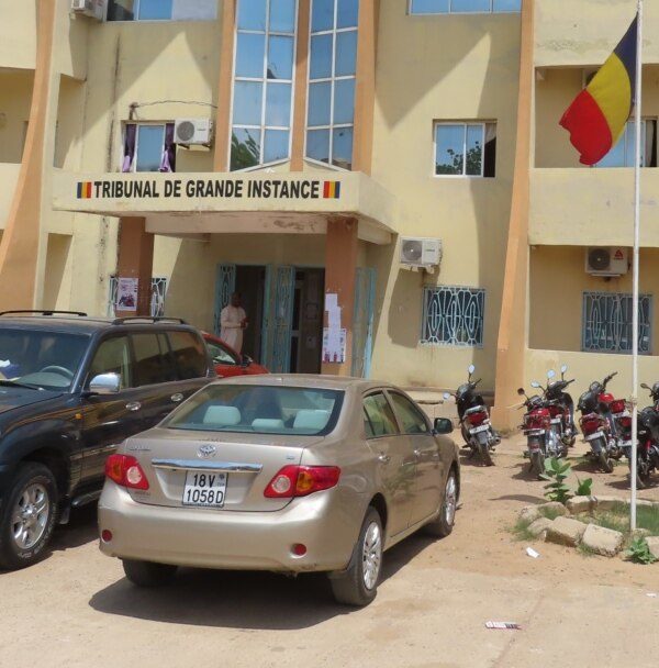 Les greffiers du Tchad déclenchent une grève sèche et illimitée