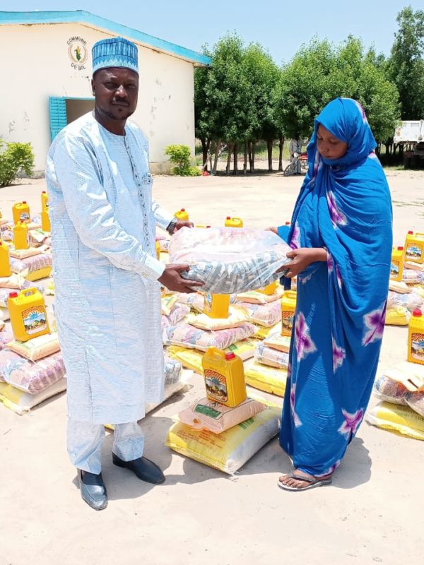 La Fondation Idriss Alahouma, assiste les sinistrés de la ville de Mao et  de Bol